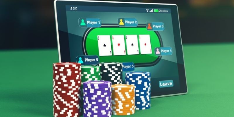 Poker là trò chơi đánh bài online hay